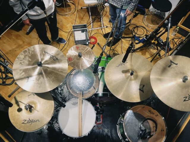 #diyrecording #grungeband #indieband #nerddude #recording