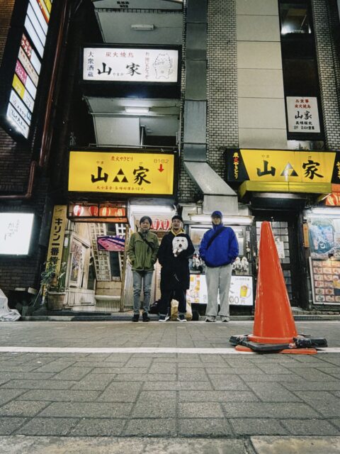 After-Session Hangout.
#nerddude #grungeband #山家